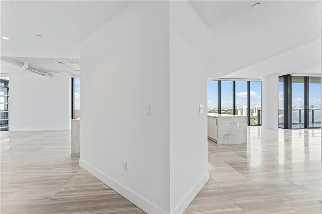 $3,399,000 | 3101 Bayshore Boulevard, Unit 1901, Tampa, FL 33629