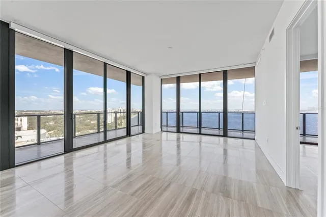 $3,399,000 | 3101 Bayshore Boulevard, Unit 1901, Tampa, FL 33629