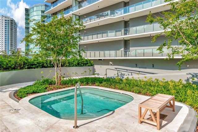 $3,499,000 | 3101 Bayshore Boulevard, Unit 1901, Tampa, FL 33629