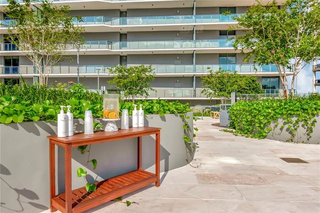 $3,399,000 | 3101 Bayshore Boulevard, Unit 1901, Tampa, FL 33629