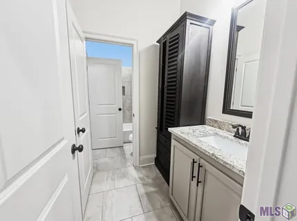 $444,900 | 7519 Mckowen Drive, Baton Rouge, LA 70817