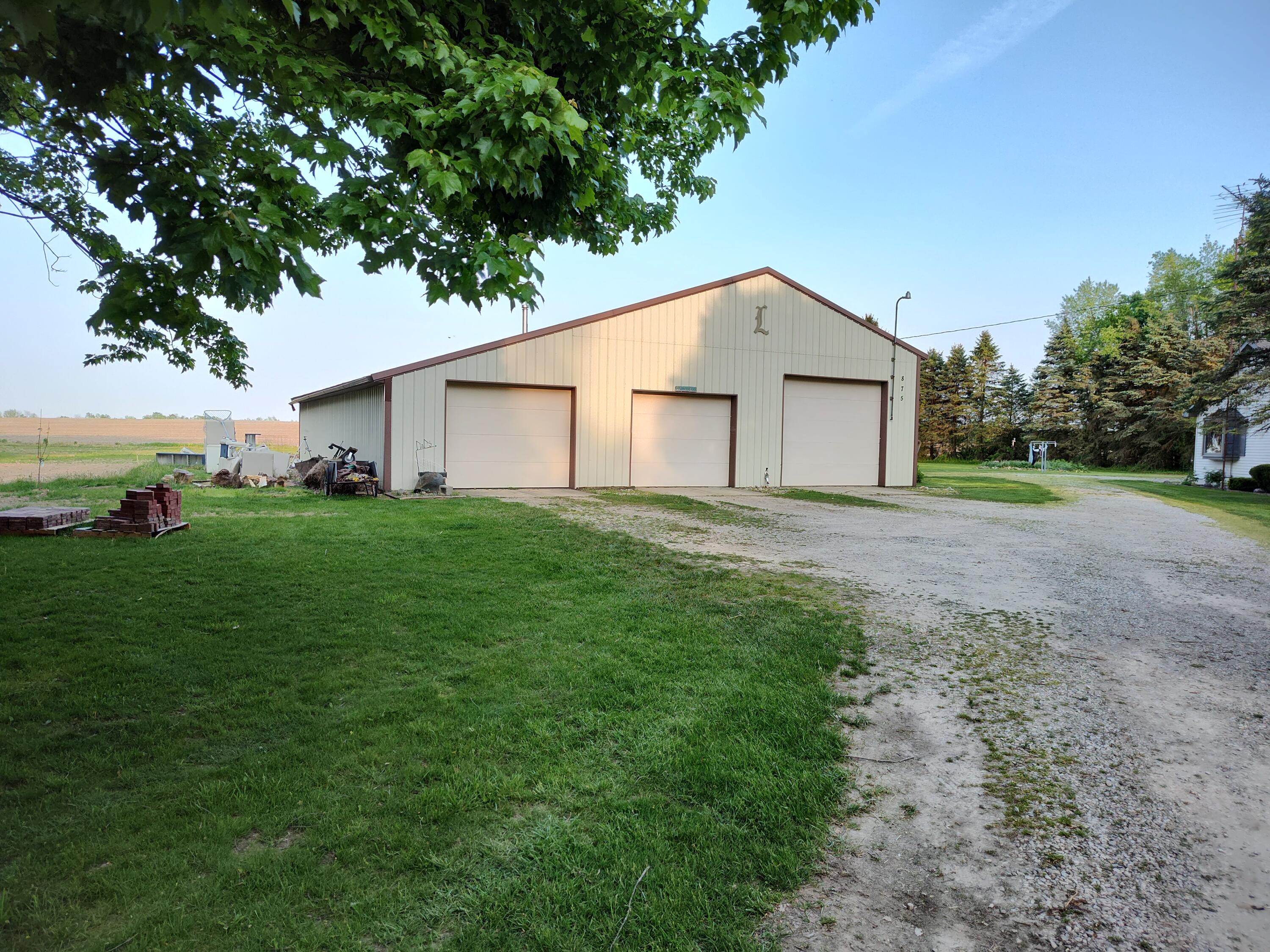 875 North Briggs Road Quincy, MI 49082 - Photo 41 of 55 IMG_20230518_193513546_HDR