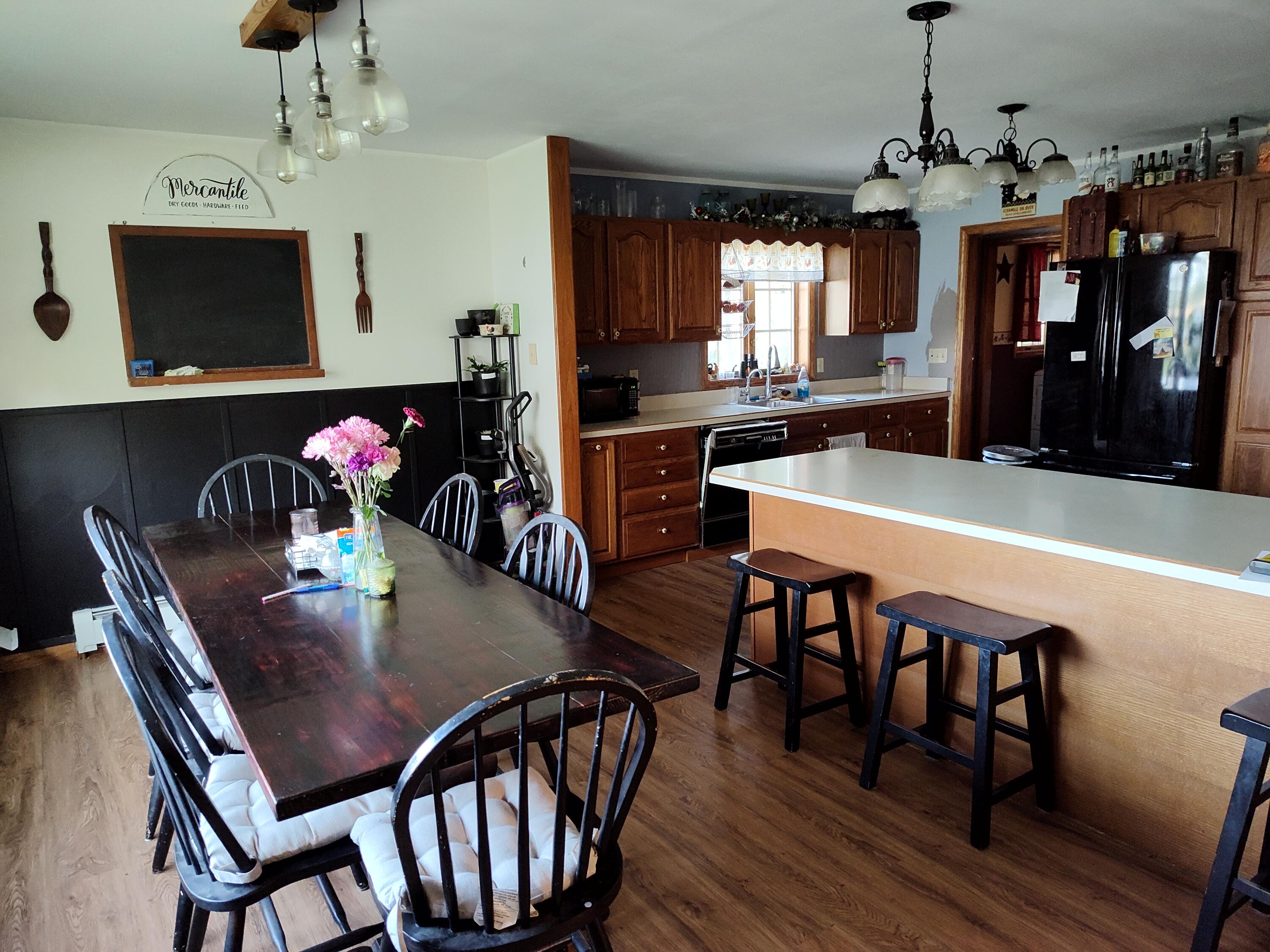 875 North Briggs Road Quincy, MI 49082 - Photo 7 of 55 IMG_20230518_191722407