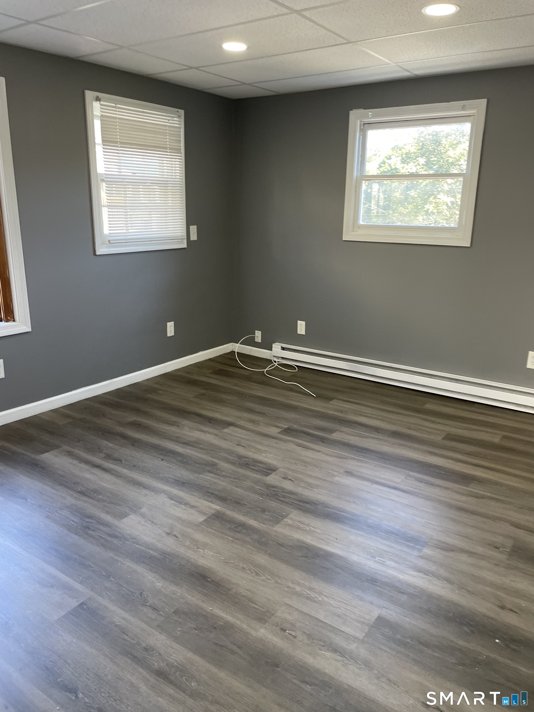 21 Edwards Street, Unit 2 Waterbury, CT 06708 - Photo 5 of 16 Gallery Image 5