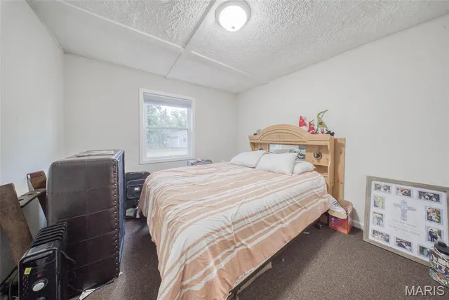 $150,000 | 15020 Hackney Drive, St. Robert, MO 65584