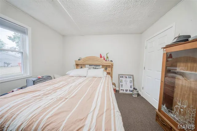 $150,000 | 15020 Hackney Drive, St. Robert, MO 65584