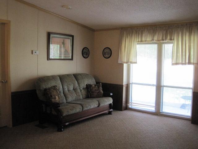 1212 Northeast Young Road Lebanon, TN 37087 - Photo 11 of 20 16 X 14 Living room.