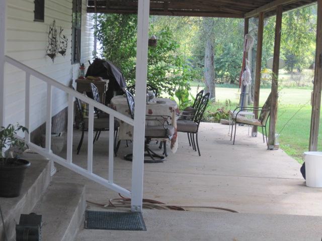 1212 Northeast Young Road Lebanon, TN 37087 - Photo 20 of 20 58 X 12 concrete patio on back.