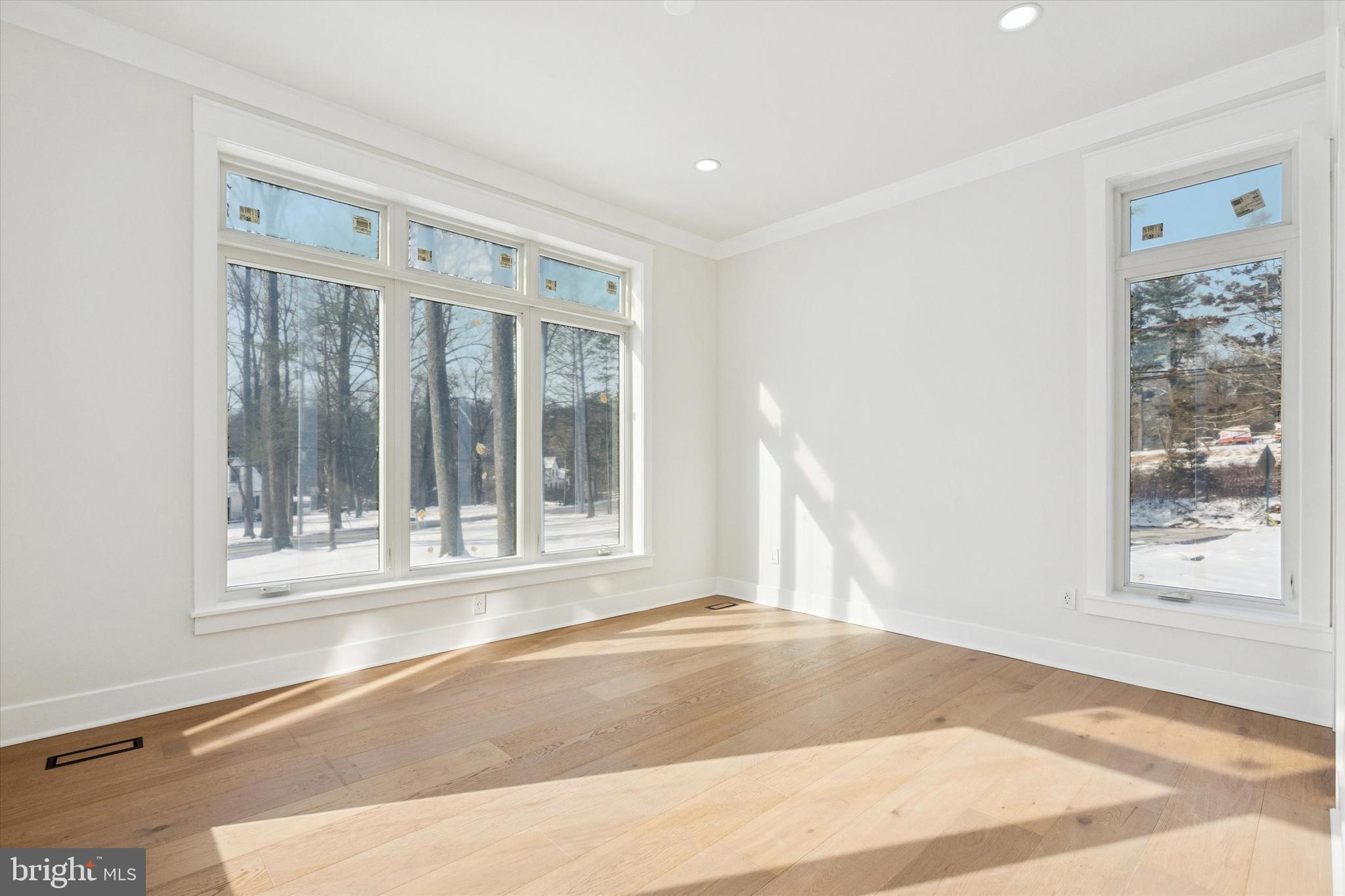 739 South Roberts Road Bryn Mawr, PA 19010 - Photo 12 of 29 FIRST FLOOR BEDROOM