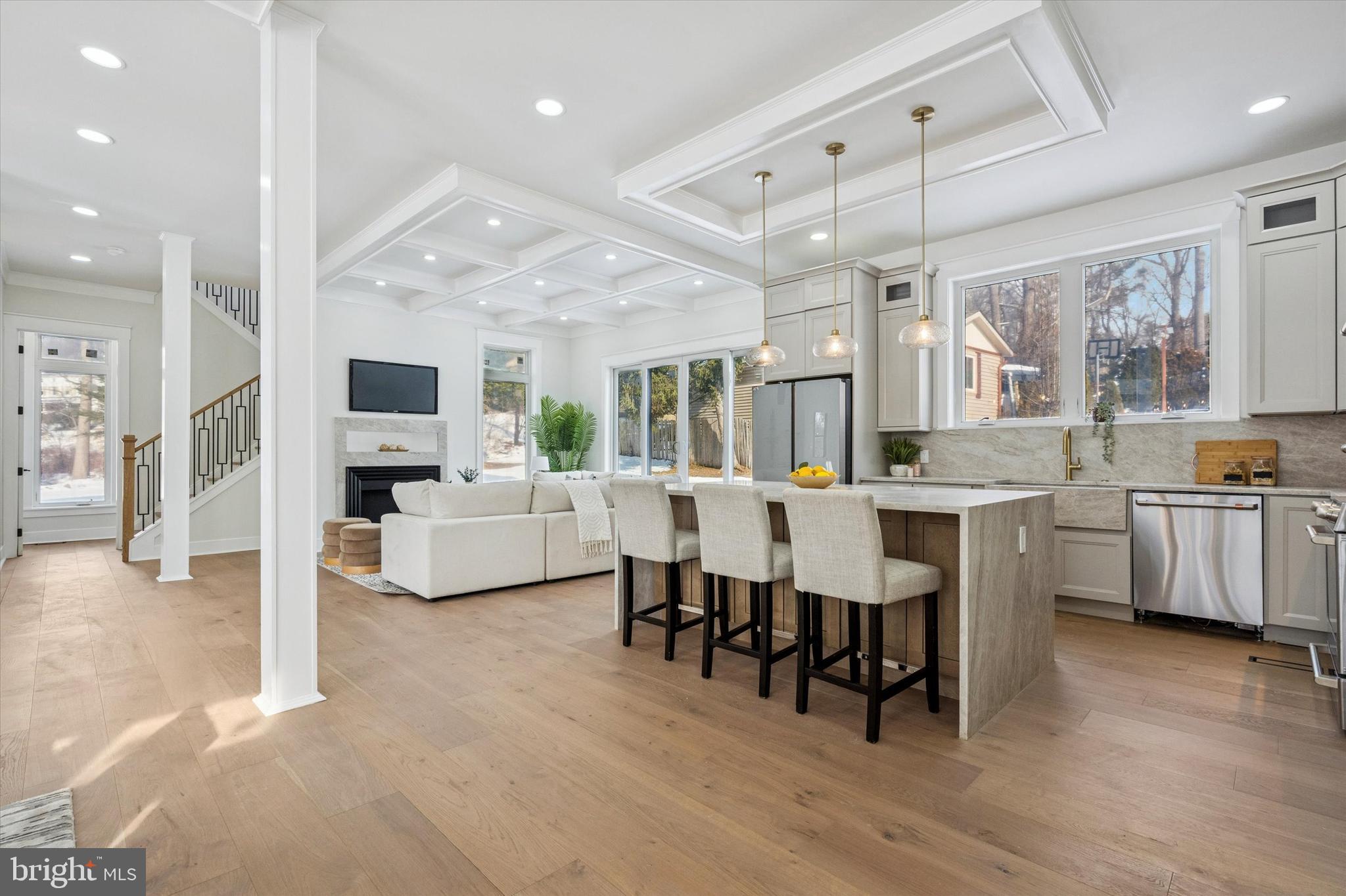 739 South Roberts Road Bryn Mawr, PA 19010 - Photo 7 of 29 VAST SPACE