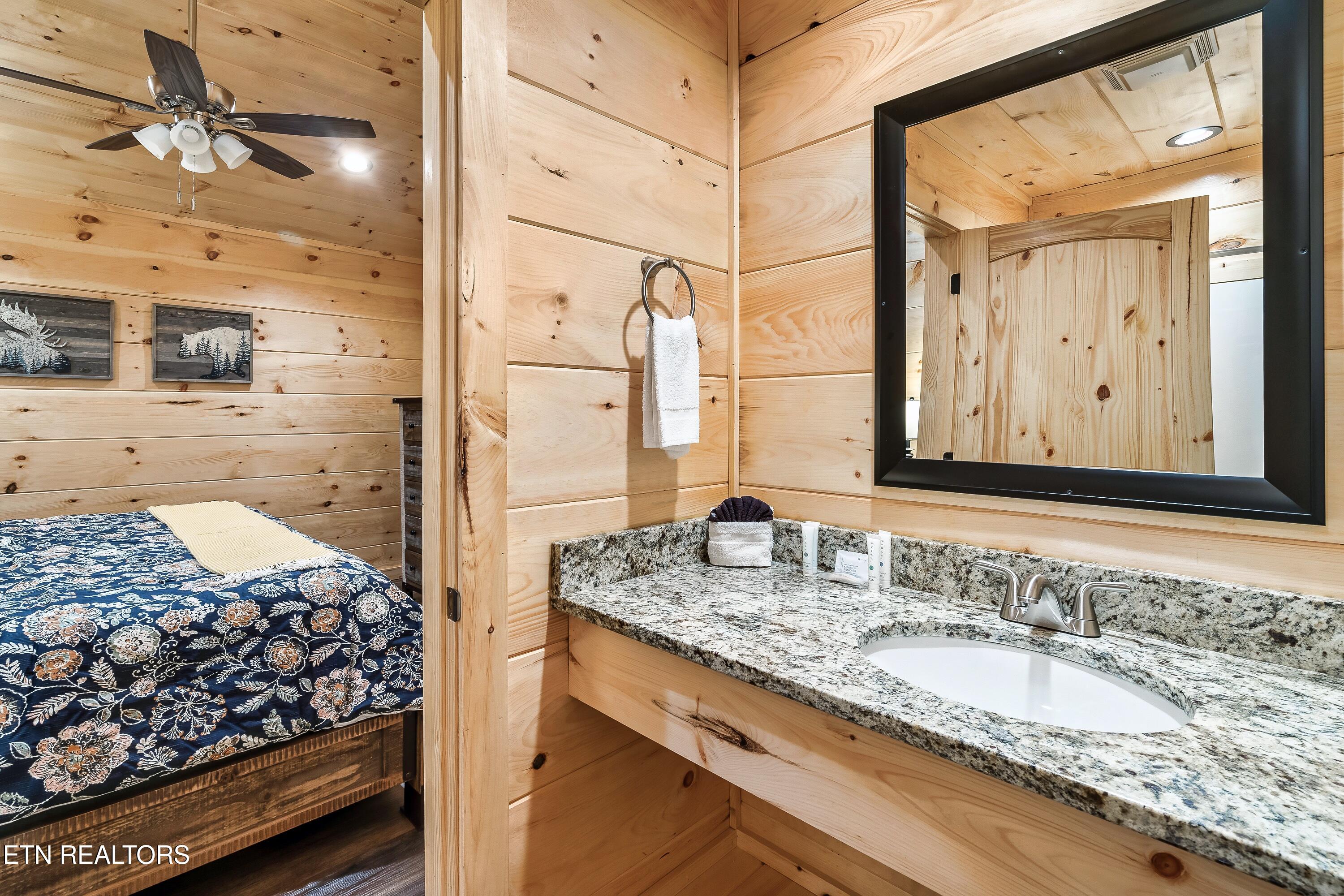 809 String Run Way Pigeon Forge, TN 37863 - Photo 31 of 48 809SR-34