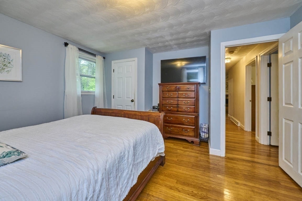 15 Princeton Road Burlington, MA 01803 - Photo 10 of 28 Gallery Image 10