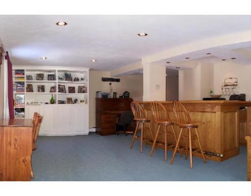 1 Nehemiah Road Shirley, MA 01464 - Photo 4 of 12