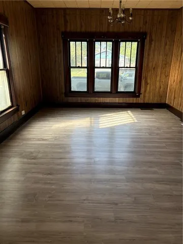 $79,900 | 406 East 8th Street, Pittsburg, KS 66762