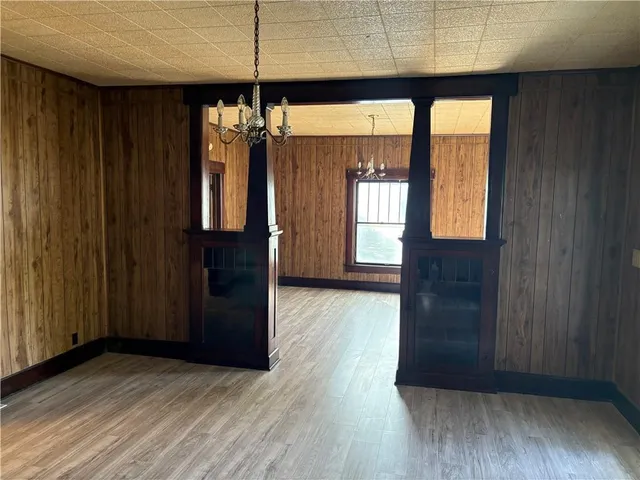 $79,900 | 406 East 8th Street, Pittsburg, KS 66762