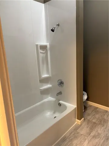 $79,900 | 406 East 8th Street, Pittsburg, KS 66762