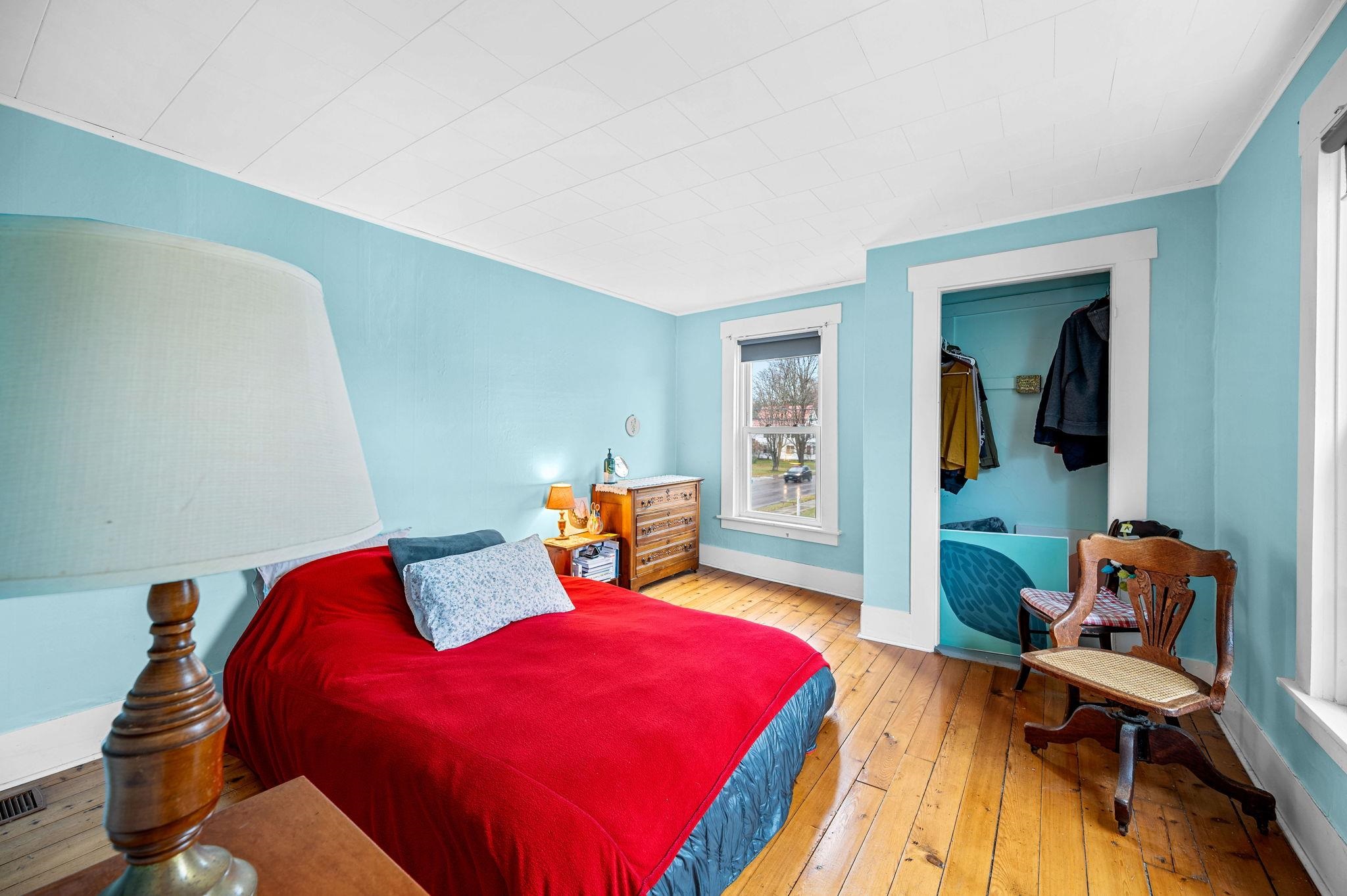 124 Congress Street Morristown, VT 05661 - Photo 28 of 32