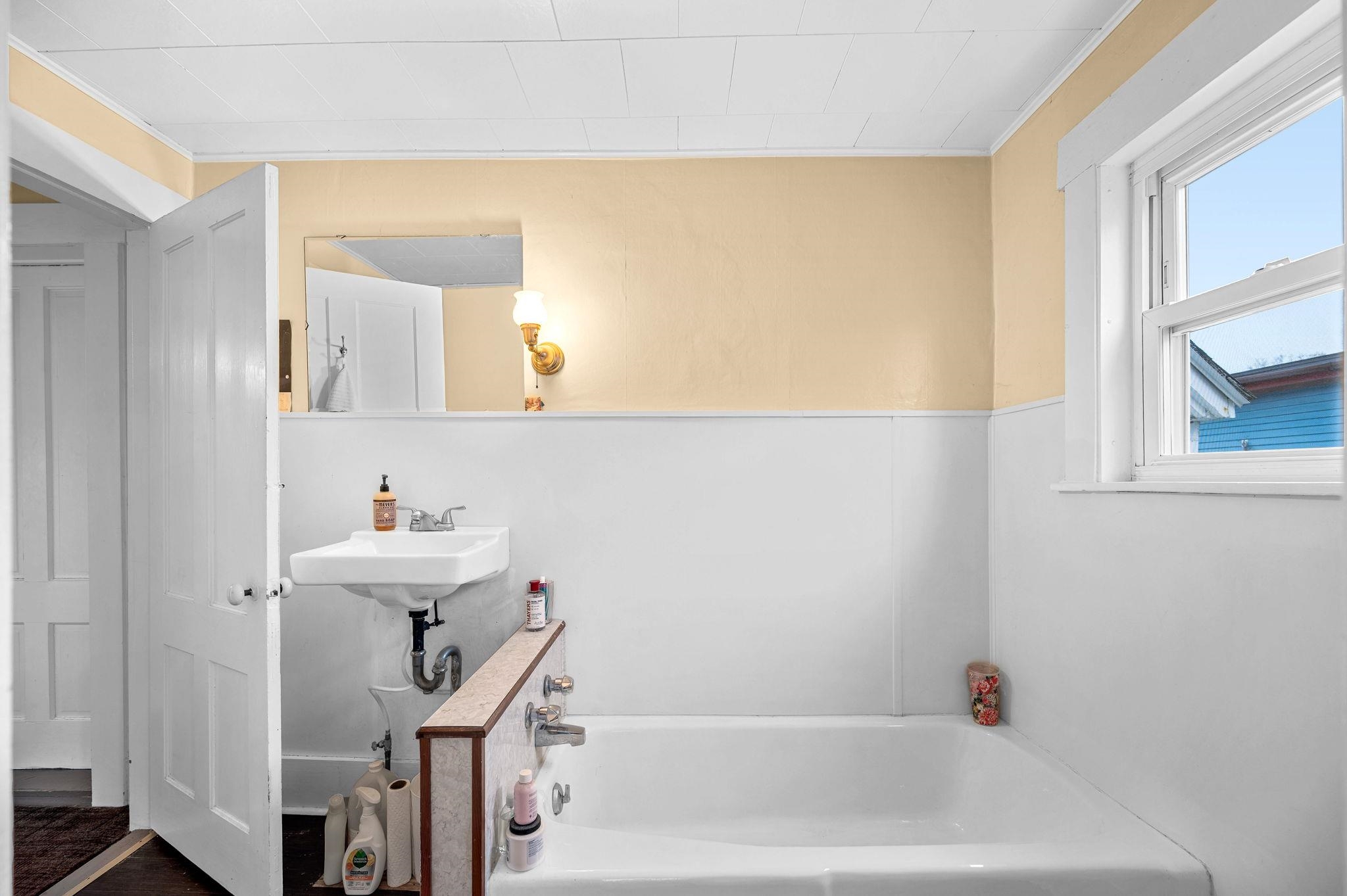 124 Congress Street Morristown, VT 05661 - Photo 31 of 32