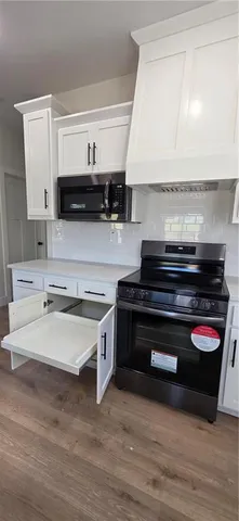 $355,000 | 204 Sellman Street, Warrensburg, MO 64093