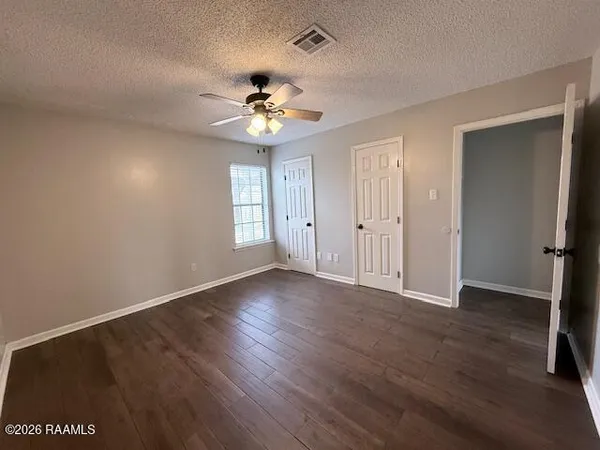$2,000 | 326 Millcreek Road, Lafayette, LA 70508