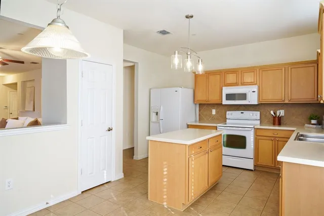 $425,000 | 7240 Bianca Lane, Plano, TX 75093