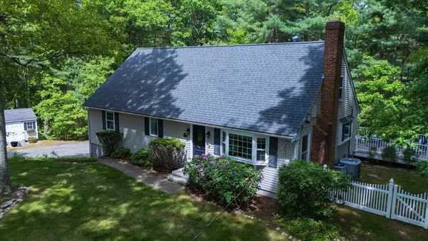 $759,000 | 77 Oxbow Drive, Wrentham, MA 02093