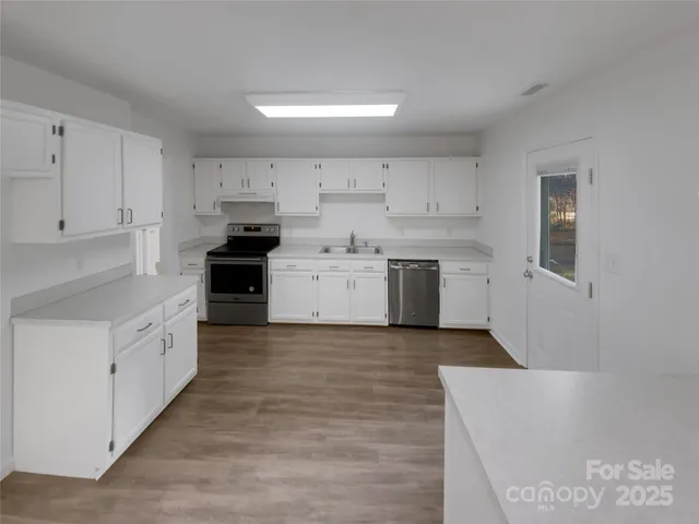 $356,000 | 200 Meadow Wind Court, Monroe, NC 28110