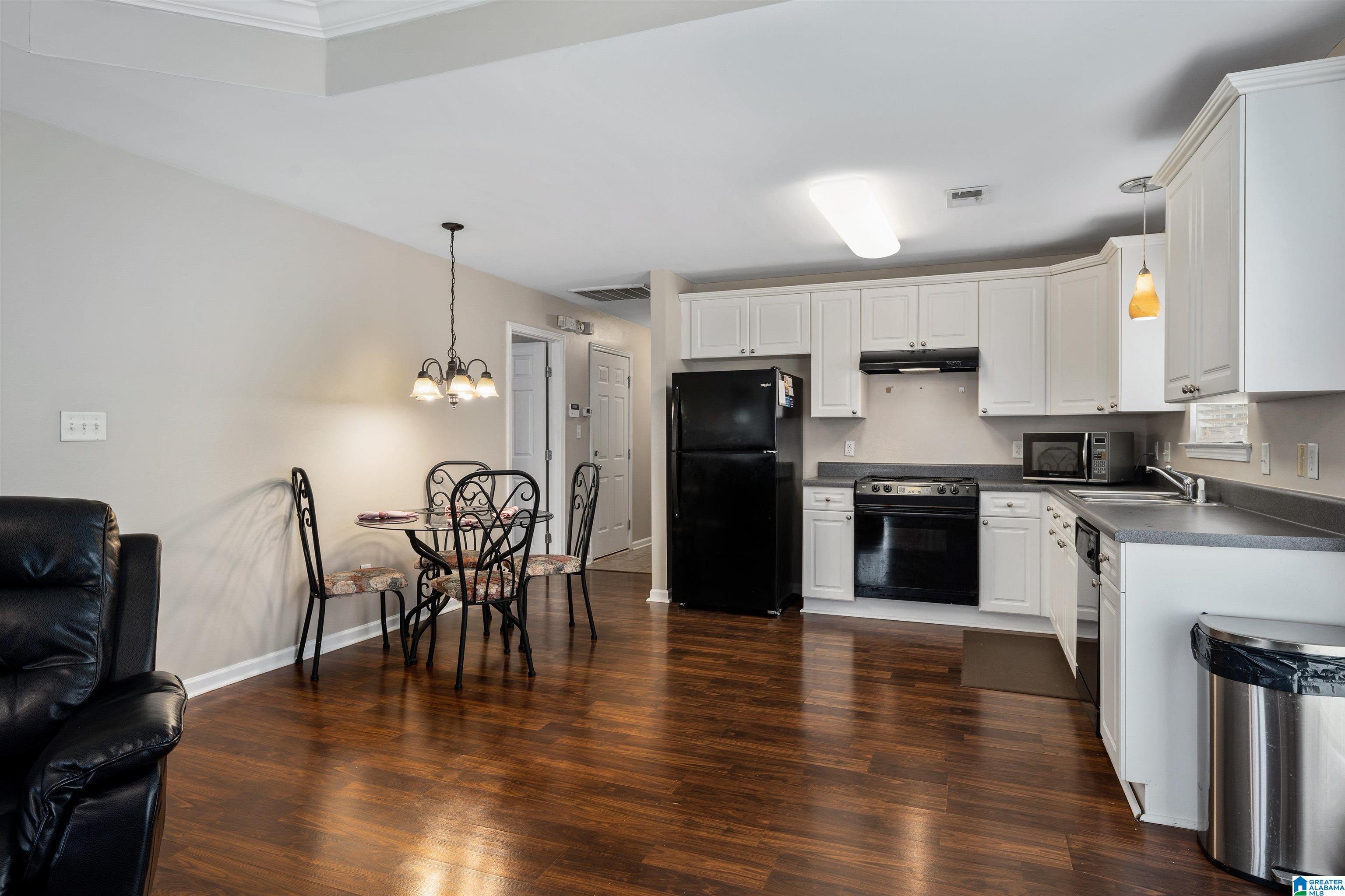 4111 Forest Lakes Road Sterrett, AL 35147 - Photo 11 of 29