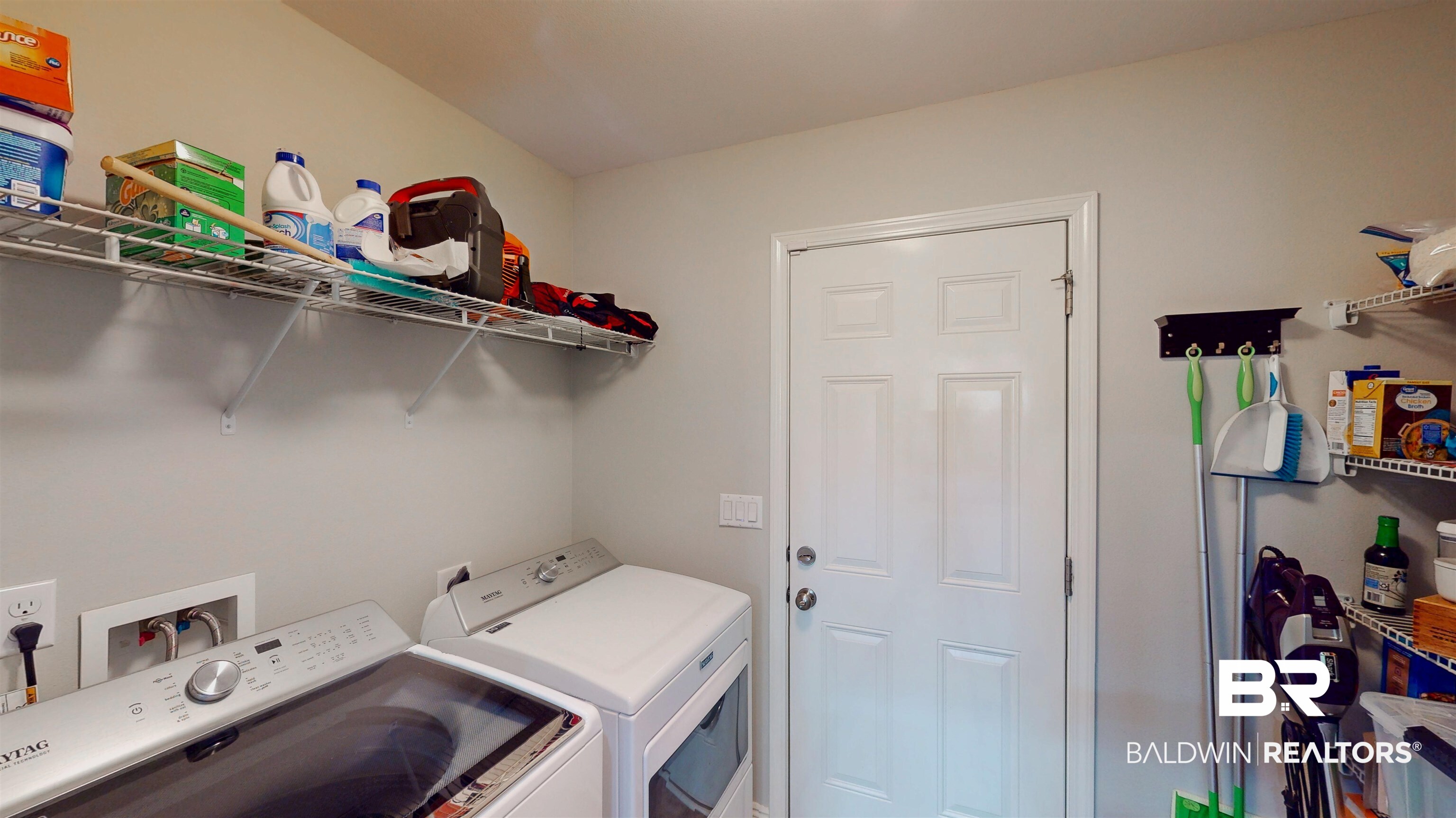 1704 Arcadia Drive Foley, AL 36535 - Photo 35 of 52 Laundry area featuring independent washer and dryer