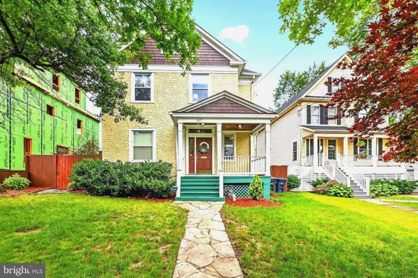$899,900 | 1231 Franklin Street Northeast, Washington, DC 20017