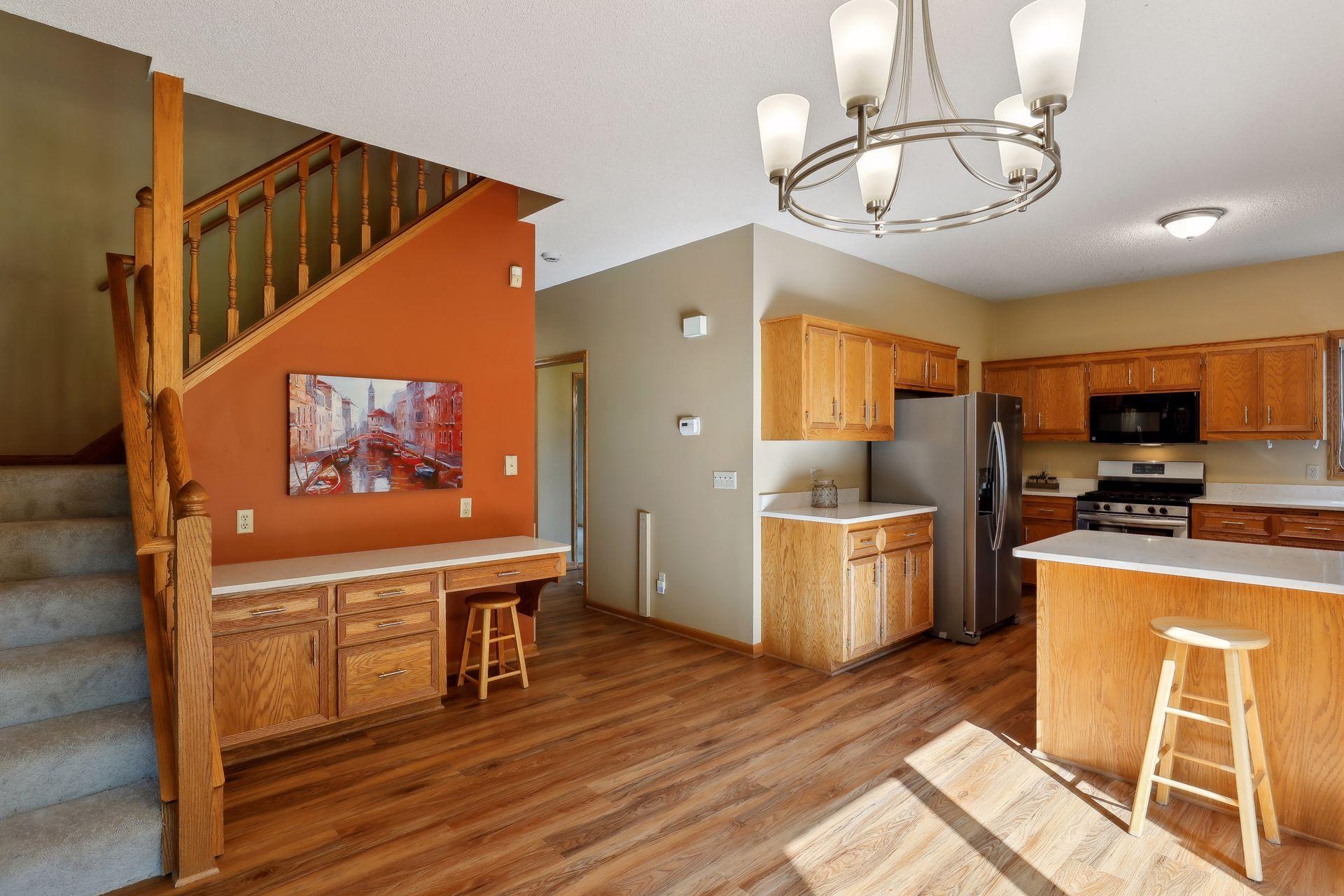 10073 Homeward Hills Road Eden Prairie, MN 55347 - Photo 6 of 17