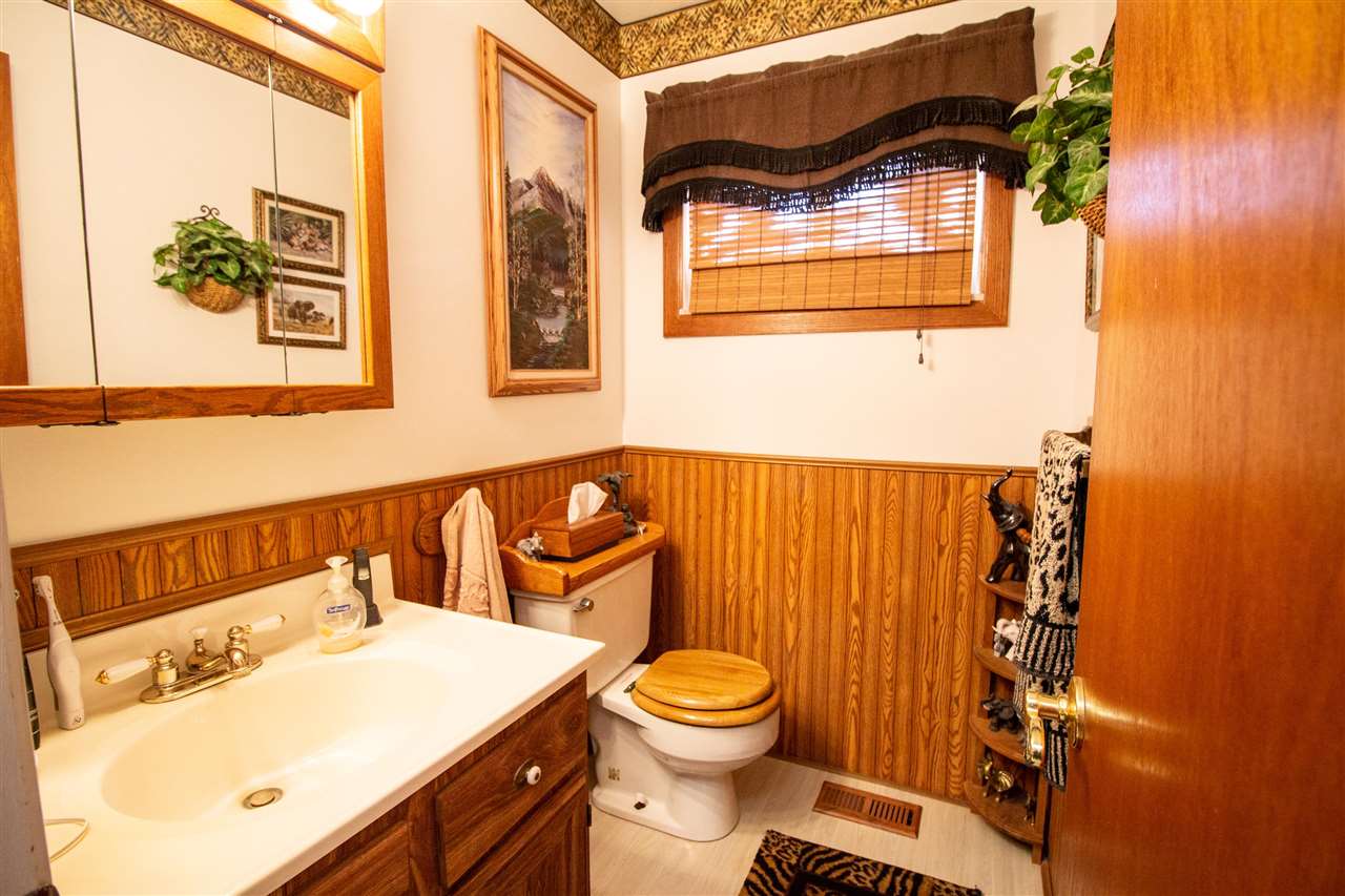 4041 Farrand Road Clio, MI 48420 - Photo 24 of 53 50070237-23.JPG