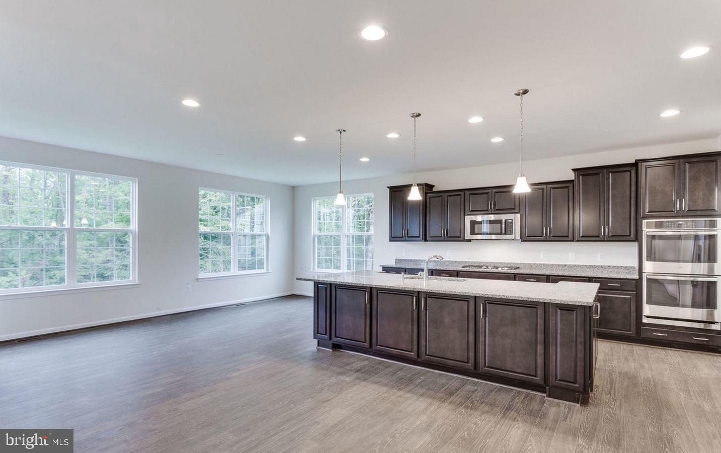 16063 Crossed Talons Road Woodbridge, VA 22193 - Photo 10 of 84 Gallery Image 10