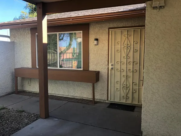 $1,700 | 2616 West Joan De Arc Avenue, Phoenix, AZ 85029
