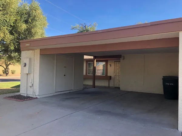 $1,700 | 2616 West Joan De Arc Avenue, Phoenix, AZ 85029