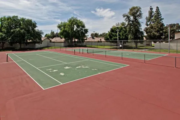 $1,700 | 2616 West Joan De Arc Avenue, Phoenix, AZ 85029