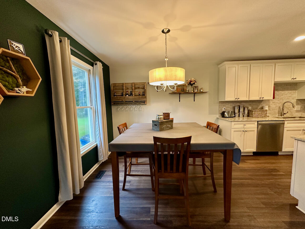 2344 Ravenhill Drive Raleigh, NC 27615 - Photo 13 of 25 IMG_4402