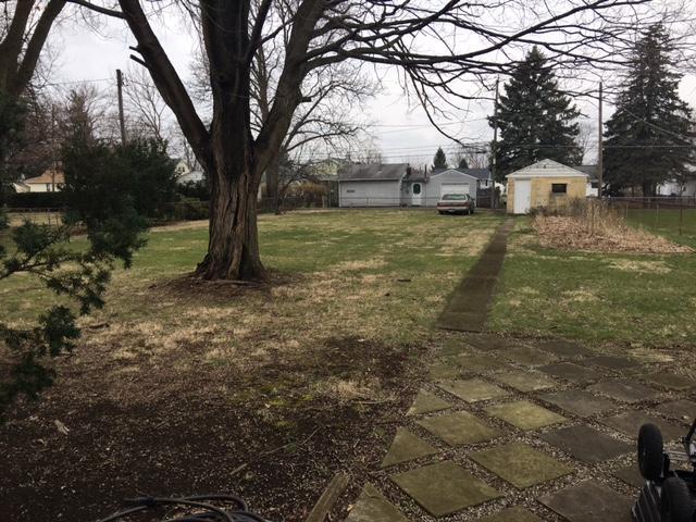 729 Bernhard Road Columbus, OH 43213 - Photo 2 of 5