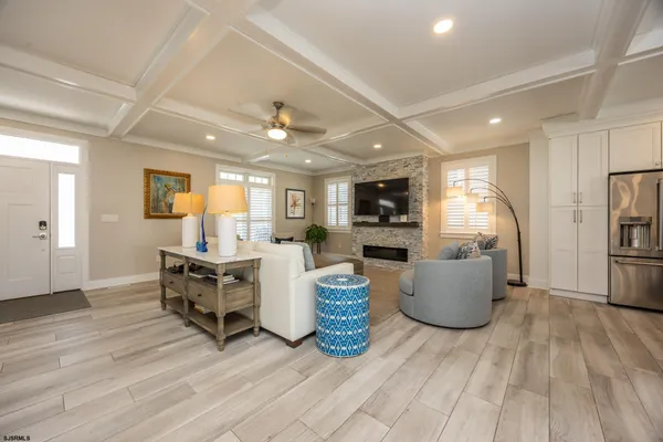 $3,490,000 | 109 North 36th Avenue, Longport, NJ 08403