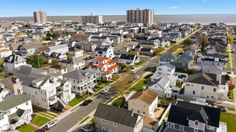 $3,490,000 | 109 North 36th Avenue, Longport, NJ 08403