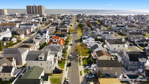 $3,490,000 | 109 North 36th Avenue, Longport, NJ 08403
