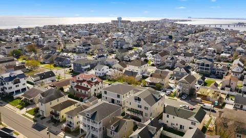 $3,490,000 | 109 North 36th Avenue, Longport, NJ 08403