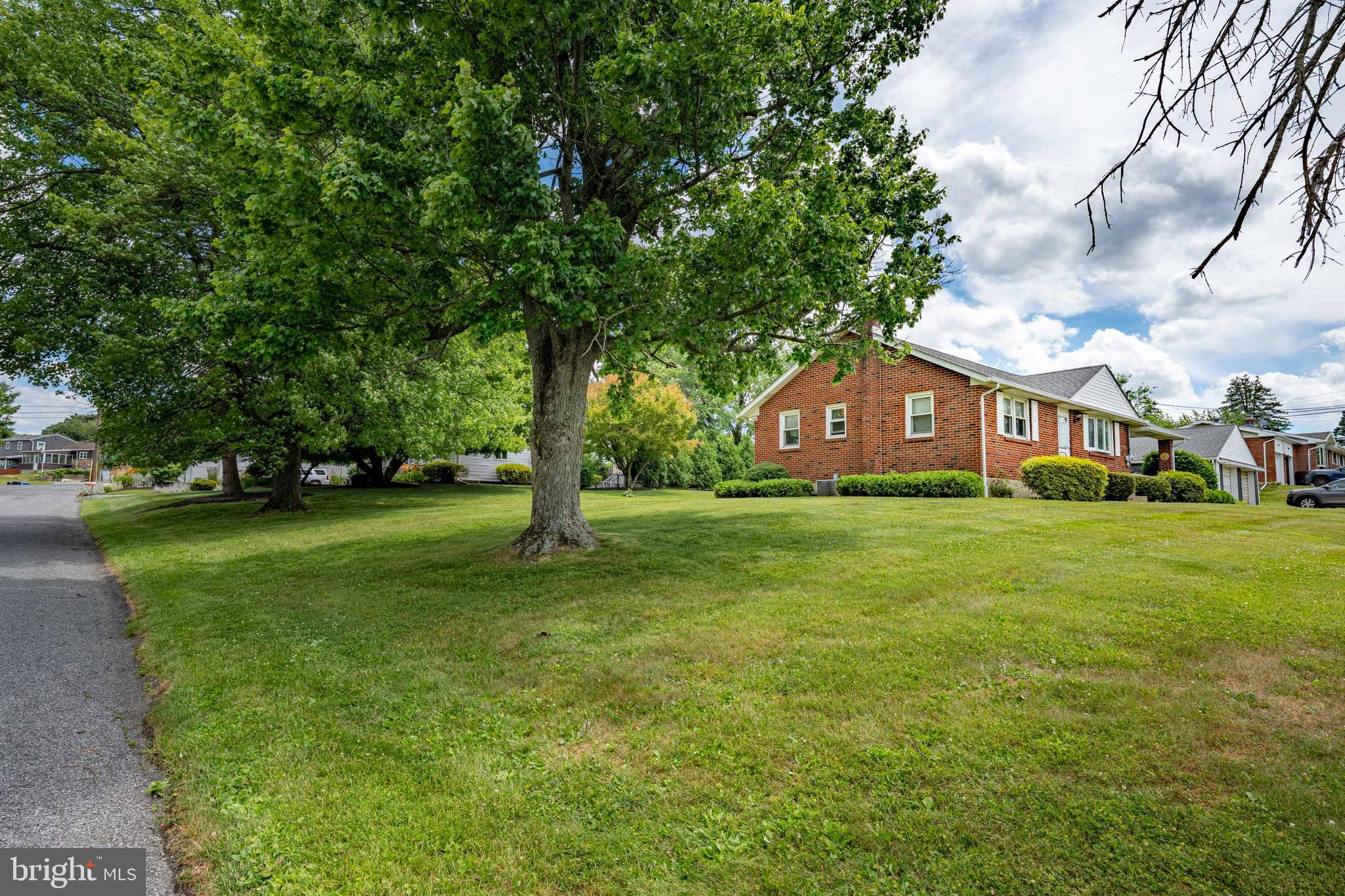 4352 Ruth Road Emmaus, PA 18049 - Photo 24 of 33