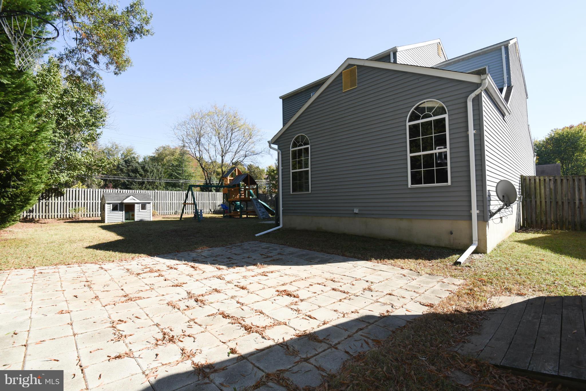 8000 Pine Ridge Road Pasadena, MD 21122 - Photo 28 of 30 Exterior (Rear)
