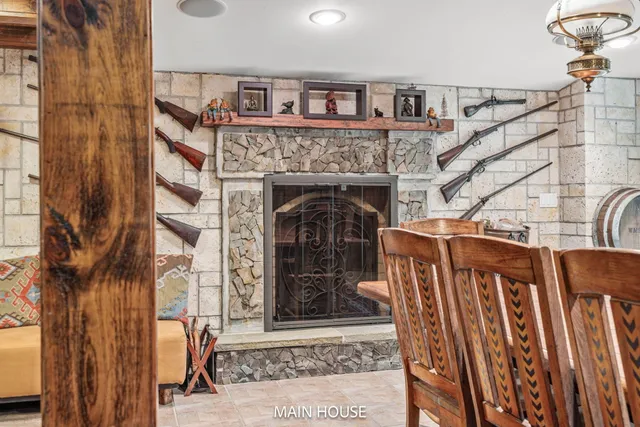 a view of a garden with pathway