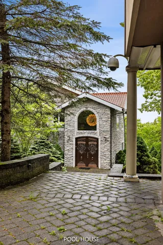 $2,250,000 | 107-105 Attitash Lane, Tafton, PA 18464