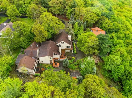 $1,950,000 | 107-105 Attitash Lane, Tafton, PA 18464