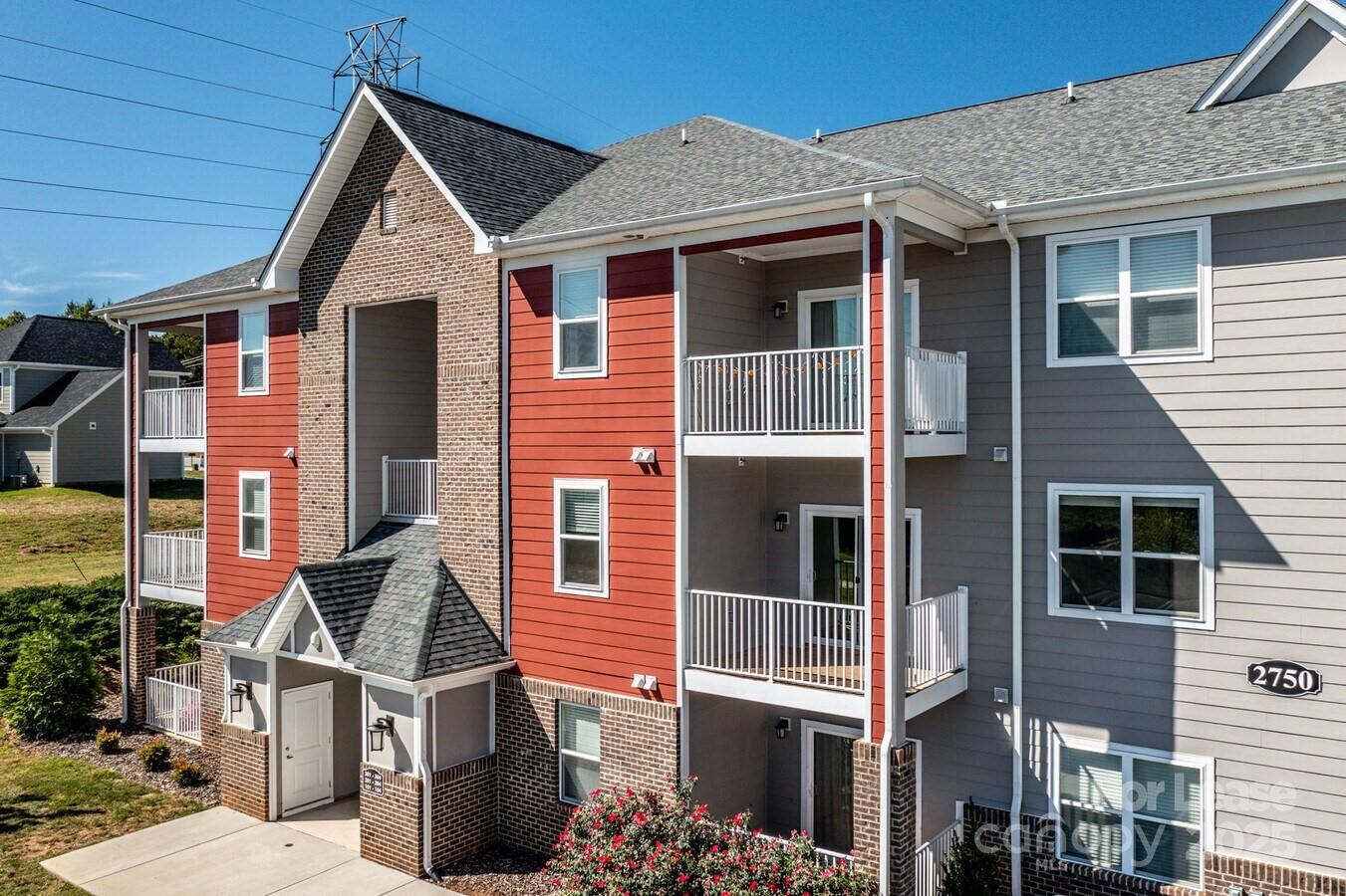 2778 2nd Street Northeast Hickory, NC 28601 - Photo 4 of 20 a front view of a house with a garage