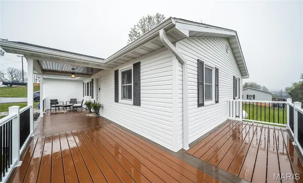 $249,000 | 436 8th Street, Vienna, MO 65582