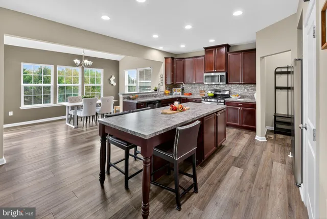 $570,000 | 232 Armata Drive, Middletown, DE 19709